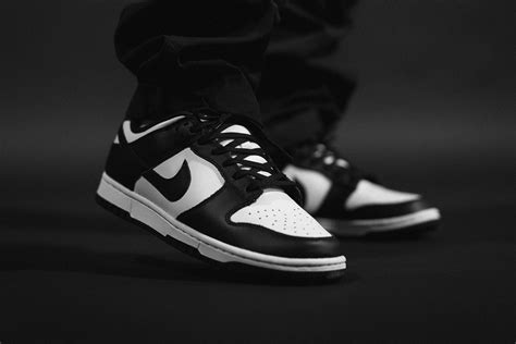 nike dunk rechnung|Nike dunk black and white.